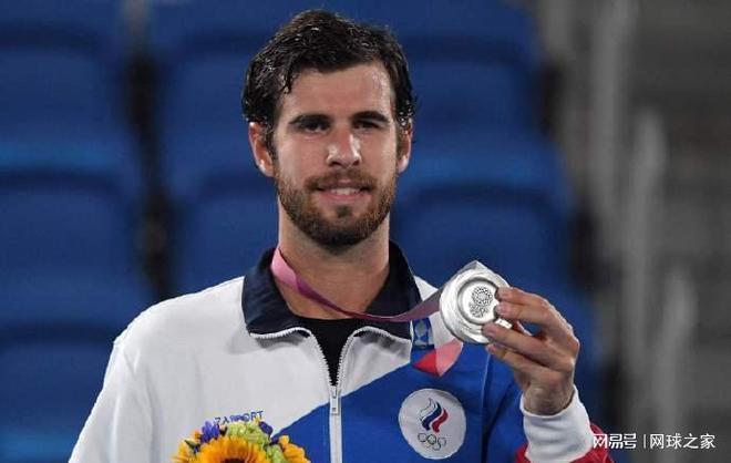 虽然他们在 虽然他们在